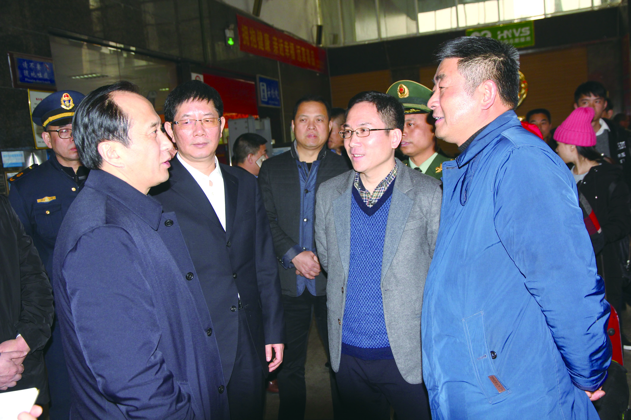 2月8日，副省長、省公安廳廳長許顯輝來我司督導安全生產(chǎn)工作