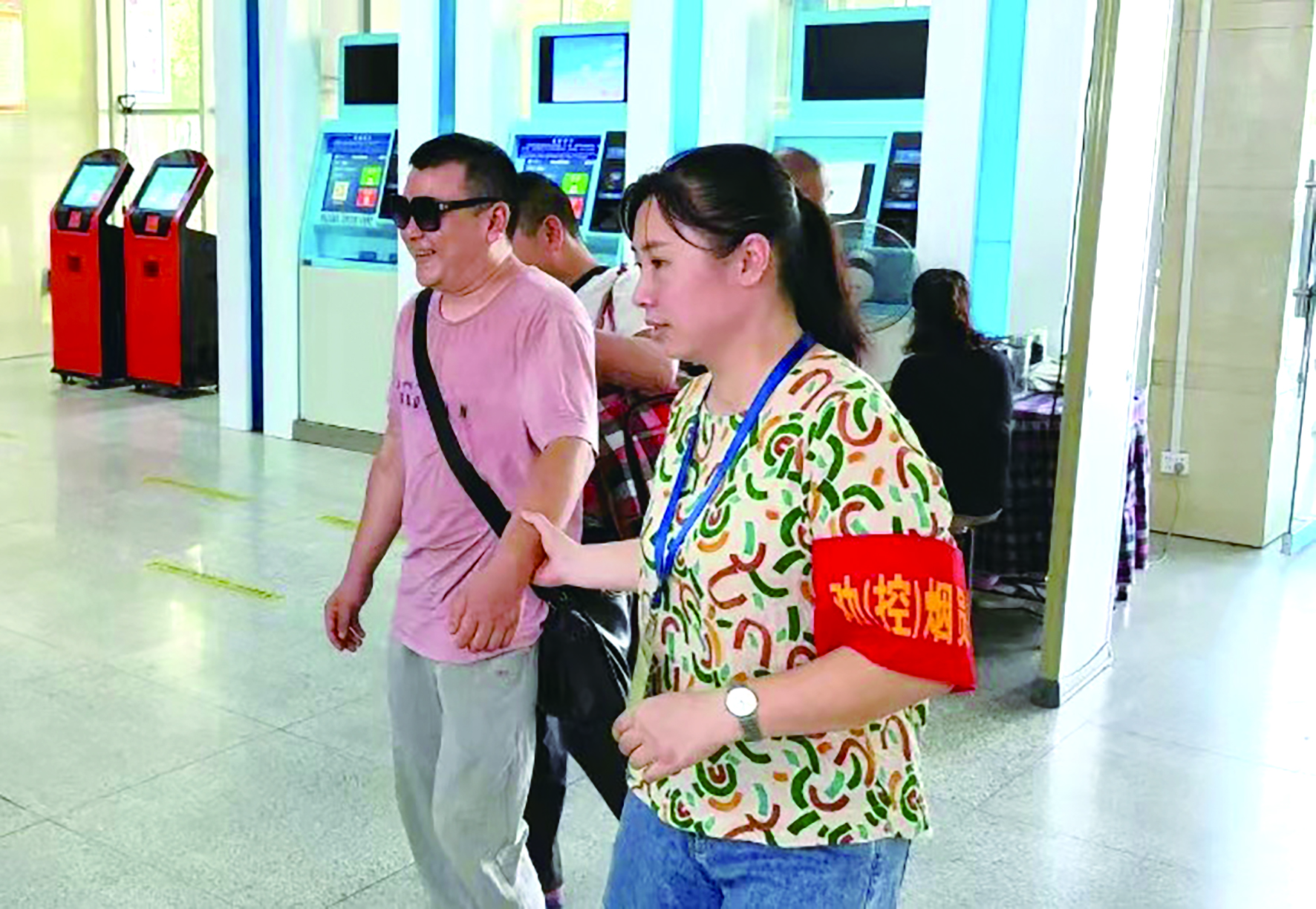 立足平凡崗位 彰顯黨員風(fēng)采 ——記集團公司優(yōu)秀共產(chǎn)黨員、邵陽汽車北站副站長謝偉 田華柱 姚志剛